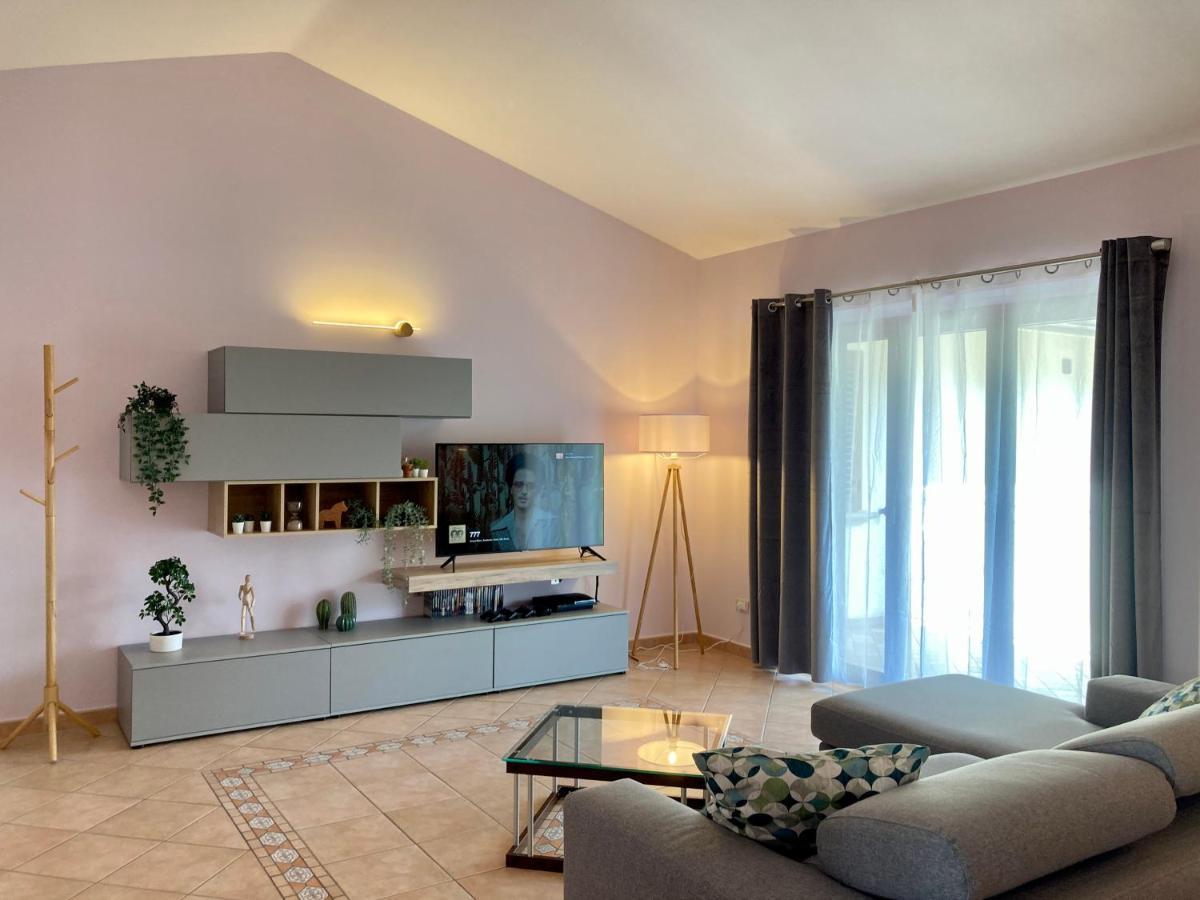 Love Nest Abruzzo Scoppito Εξωτερικό φωτογραφία